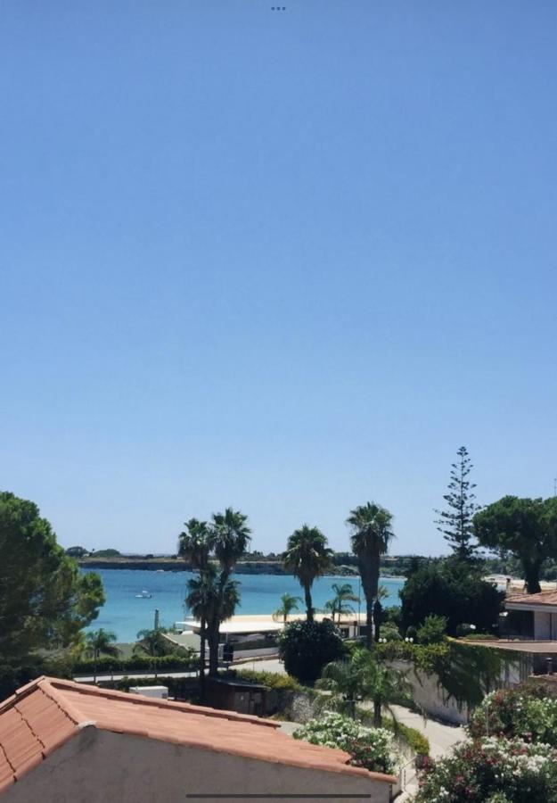 Villetta Mare Di Sicilia Fontane Bianche Exterior foto